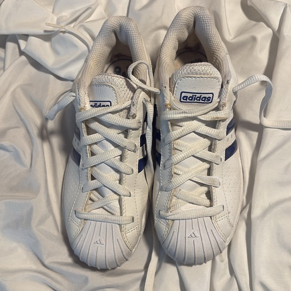 Adidas Superstar White and Blue Shoes leather worn 1x size 2.5  big kids - Picture 2 of 7